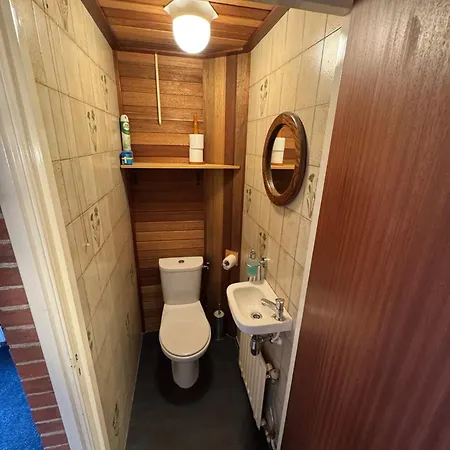 Bed & Breakfast Zwiep 3*