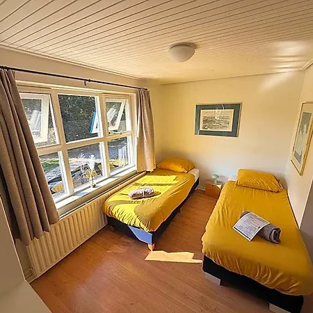 Zwiep 3* 로헴